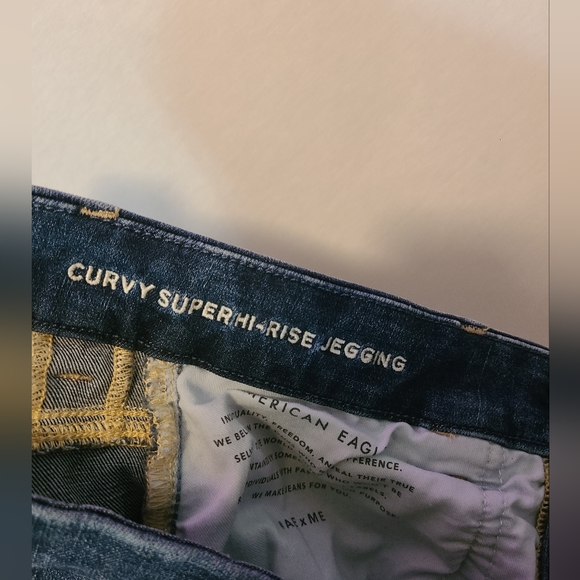 American Eagle jeans - "The dream Jean" Super high rise jeggings size 8 womens - Picture 4 of 4
